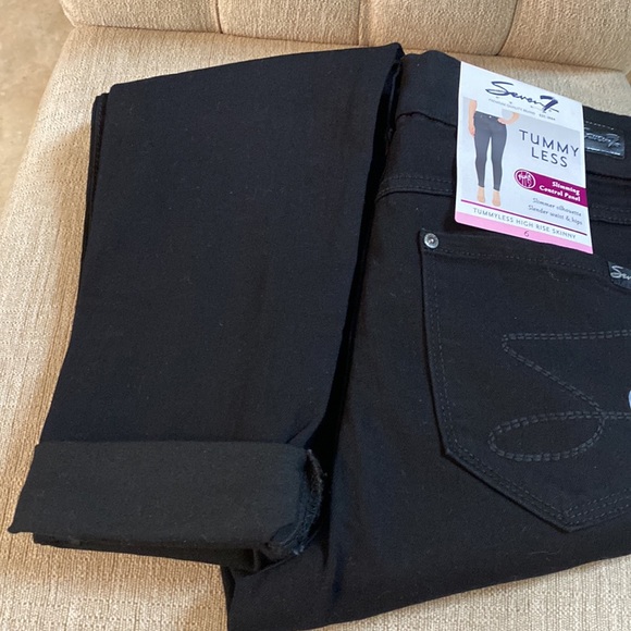 Seven7 High Rise Tummy Less & Control Lightweight Black Women Jean Leggings Sz 6 - Picture 9 of 15